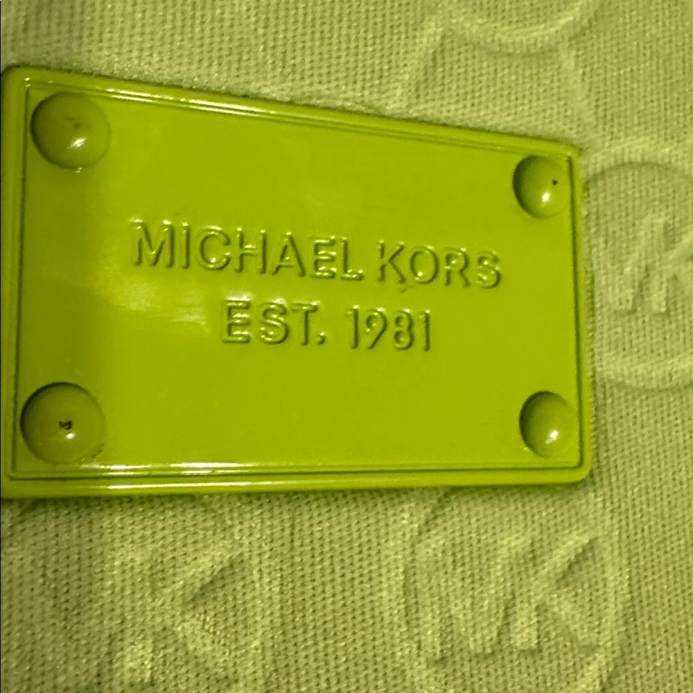 Michael Kors Olive Tablet Sleeve